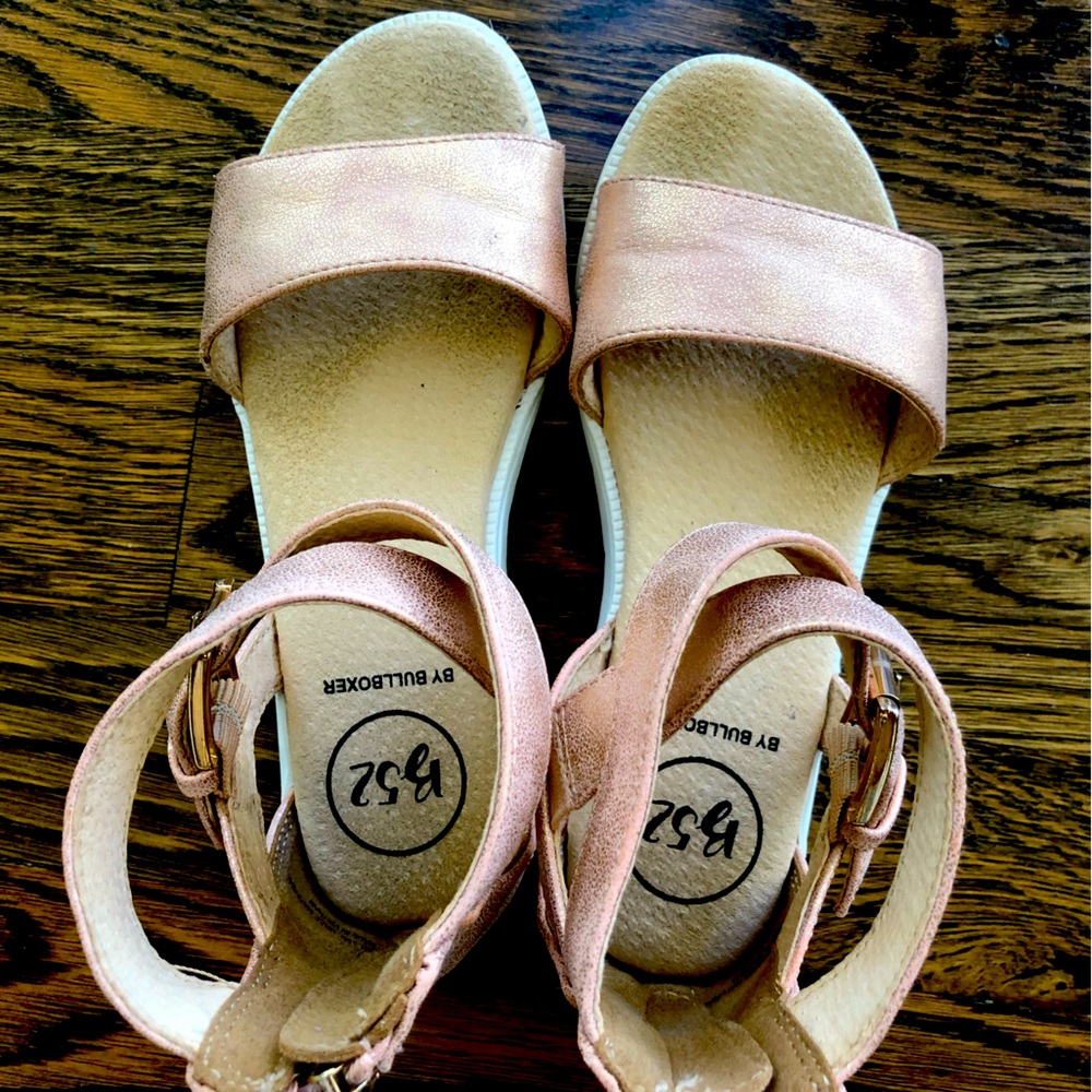 B52 By Bullboxer Rose Gold Sandals
